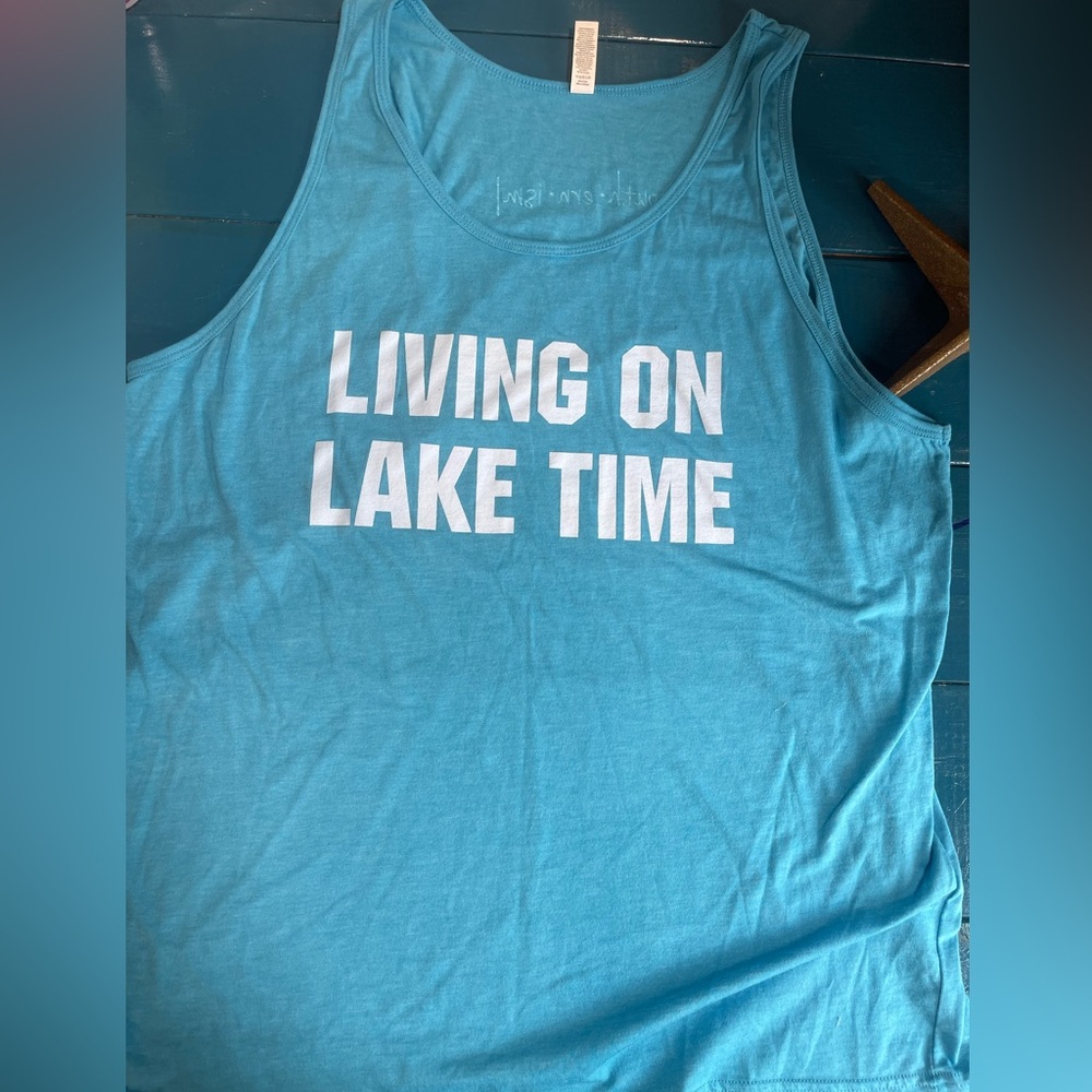 Living on lake time tank size large ladies
